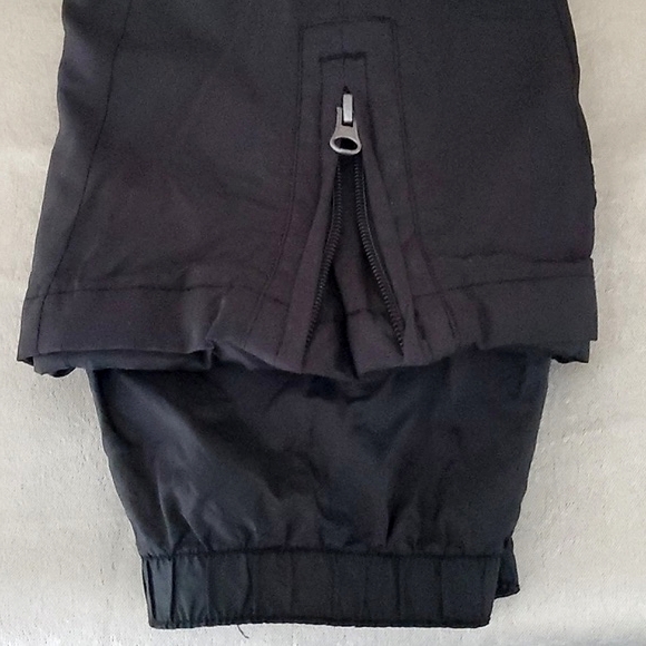 KEMPER Black Insulated Waterproof Snow Pants KIDS SIZE: 8 - Picture 5 of 9